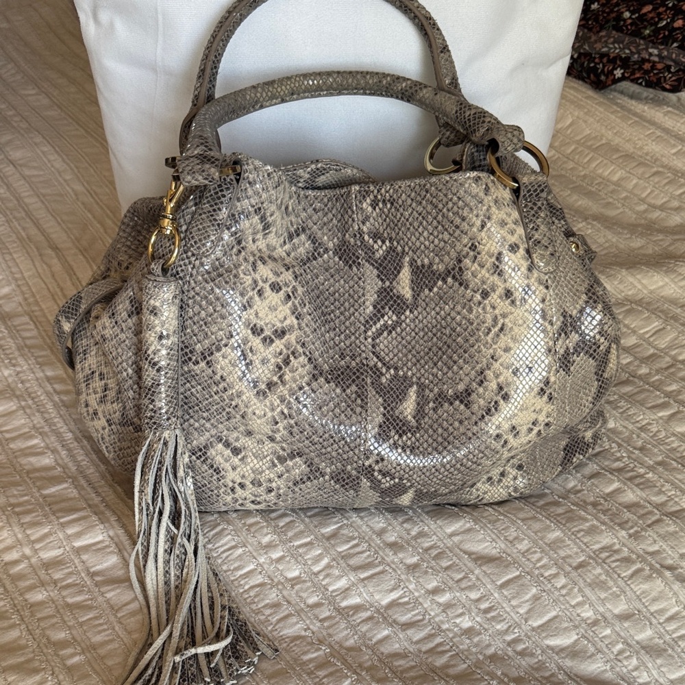 G.I.L.I. Snake-Print Shoulder Bag in Taupe and Cream